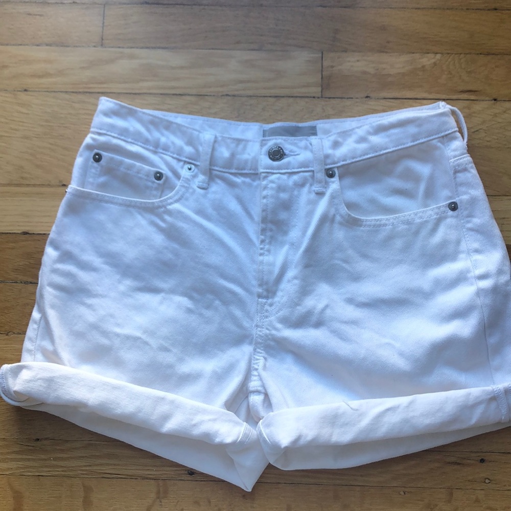 Everlane white jean shorts